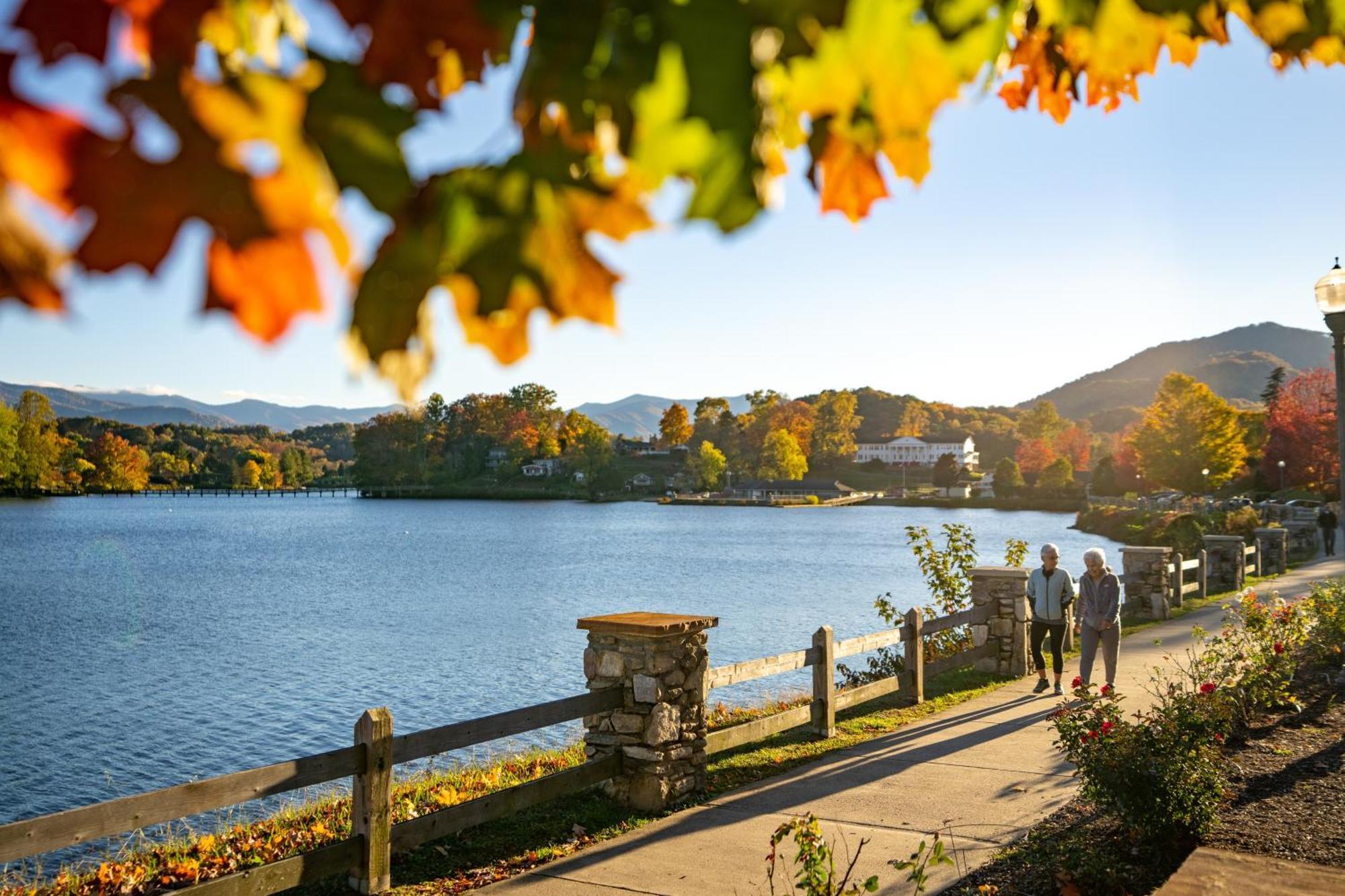 شقة Campground Apts Lake Junaluska الغرفة الصورة