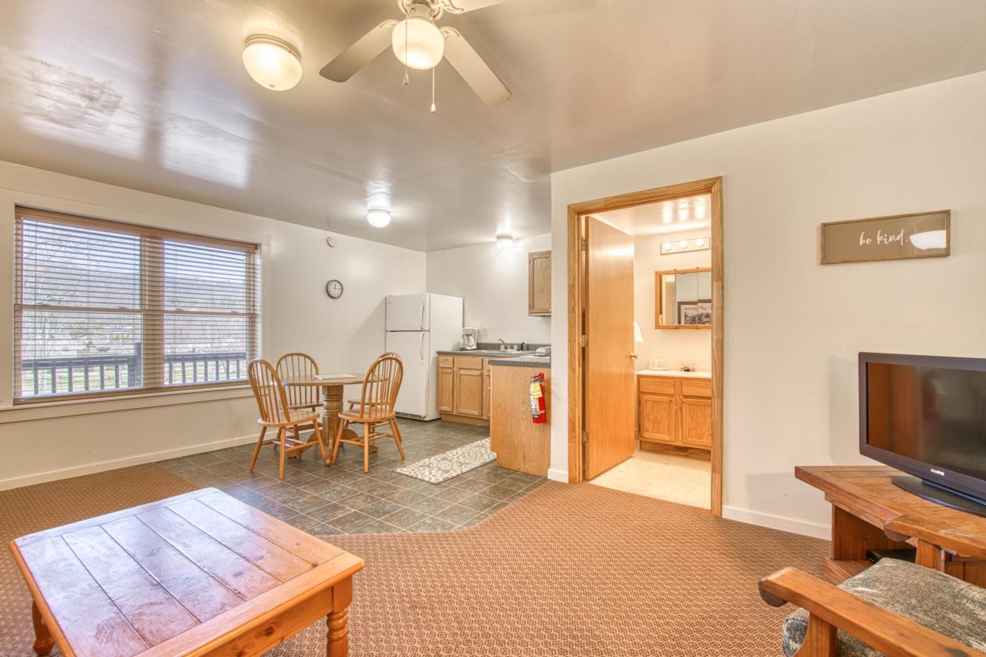 Campground Apts Lake Junaluska الغرفة الصورة
