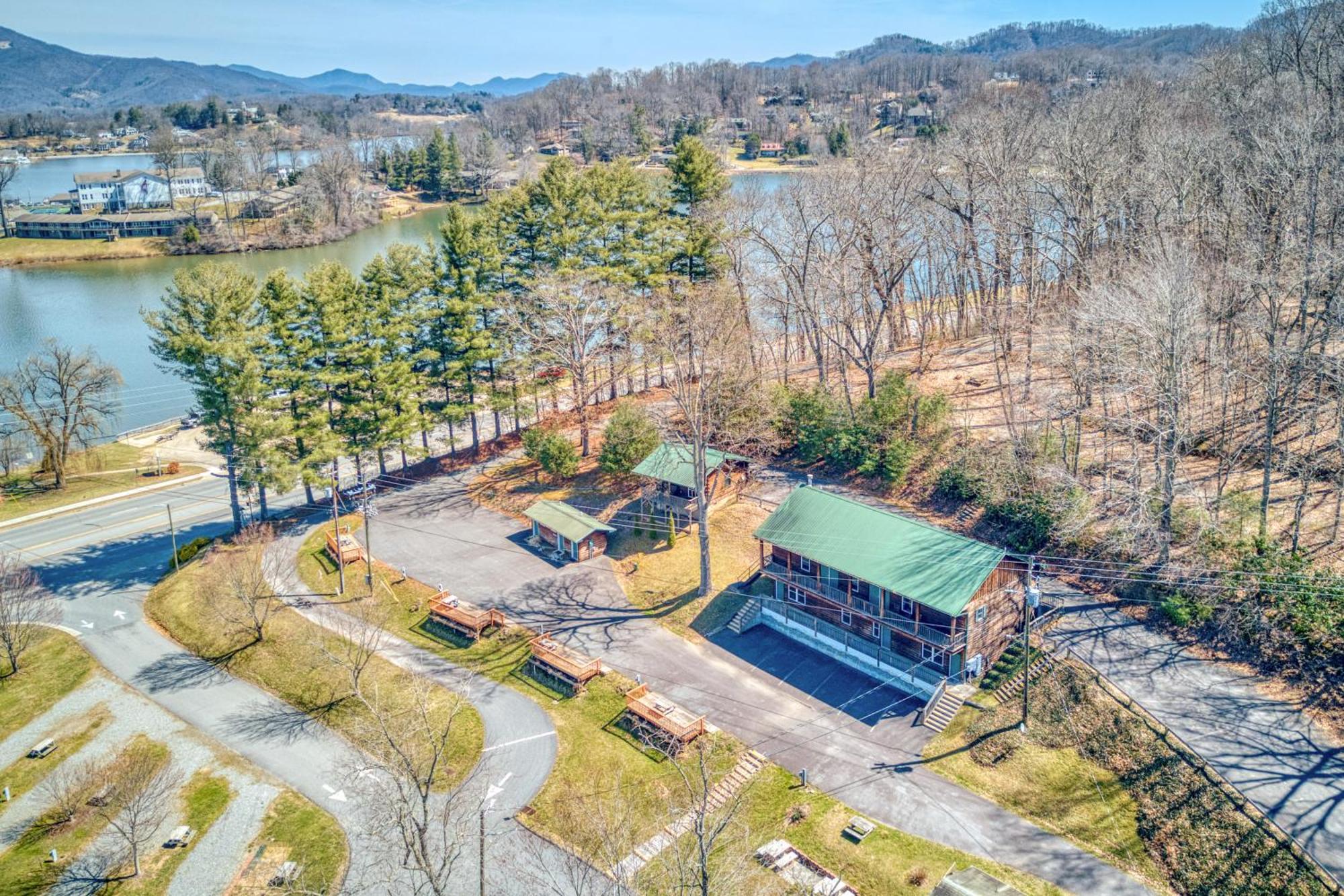 شقة Campground Apts Lake Junaluska الغرفة الصورة